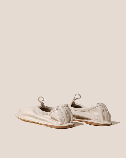 Hereu PUNTERA SUPPLE SHINY - Pleated-Toe Pump