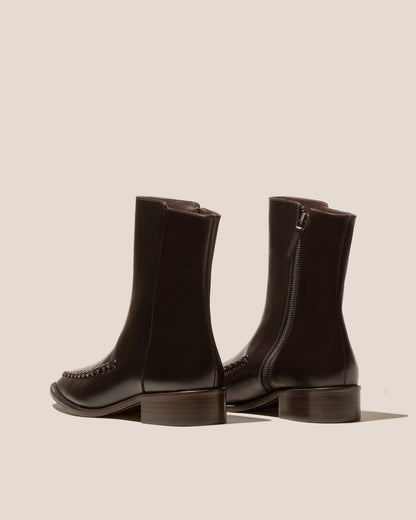 Hereu METLA POLISHED - Almond Toe Mid Calf Boot