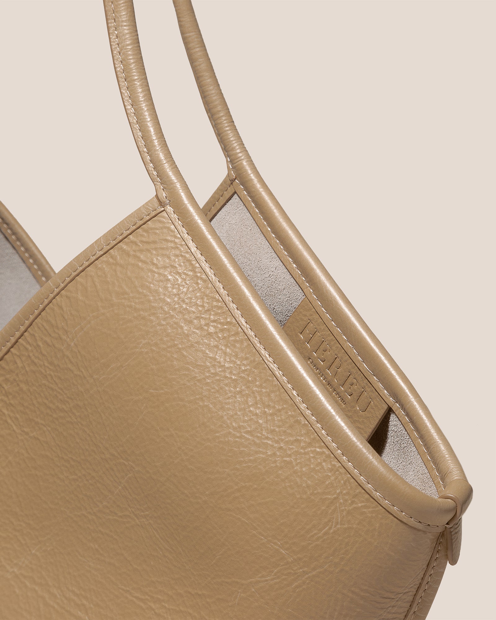 Hereu CALELLA DISTRESSED - Leather Tote Bag