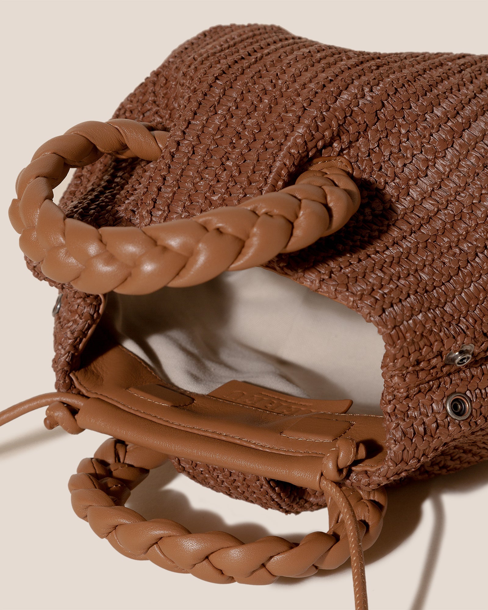 Hereu BOMBON M RAFFIA - Medium Plaited-handle Raffia Handbag