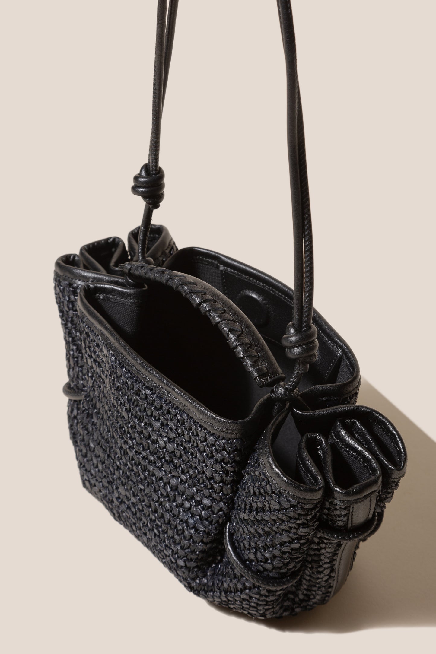 Hereu ARTA MINI RAFFIA - Pleated Crossbody Bag