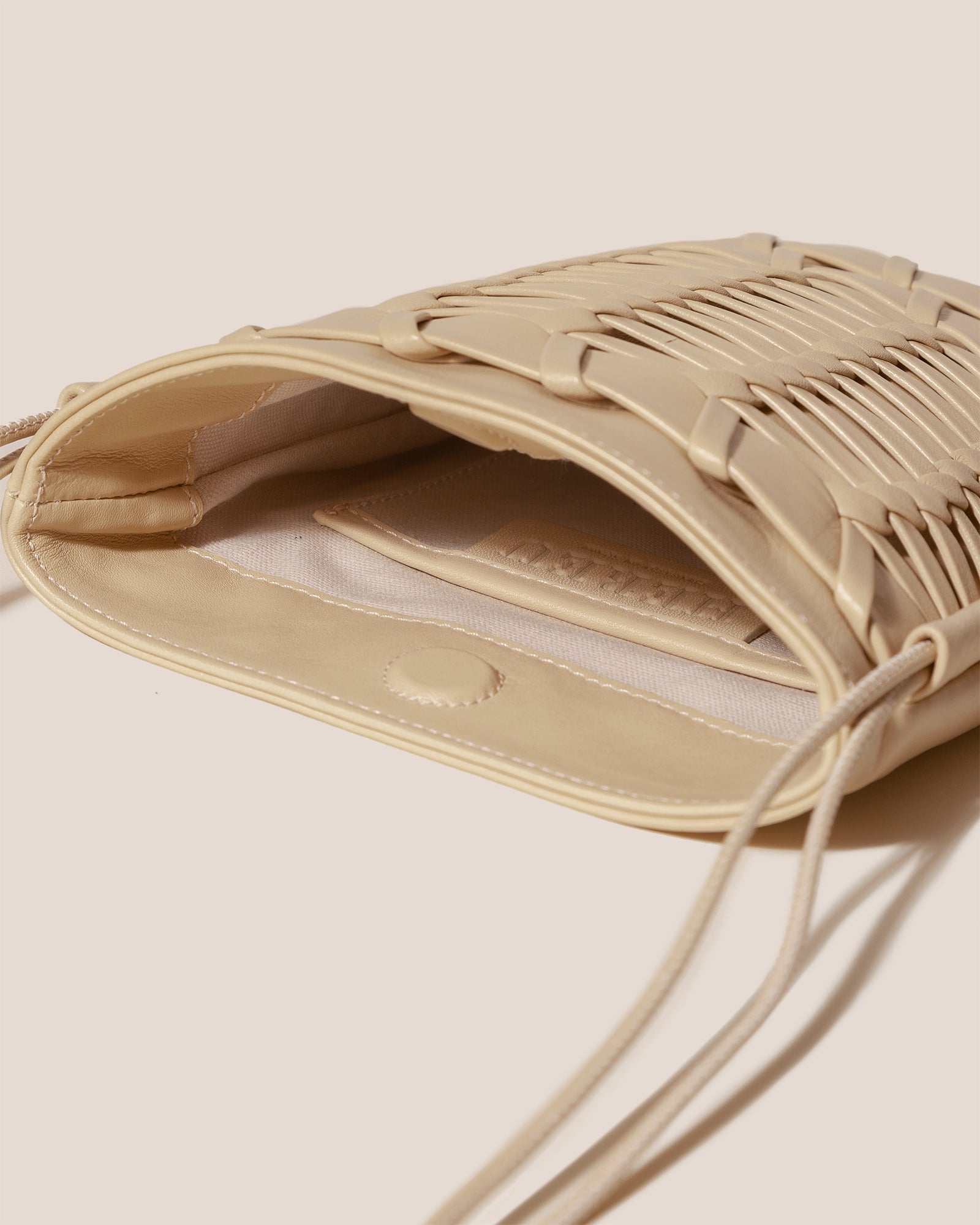 Hereu TRENA - Flat Square Crossbody Bag