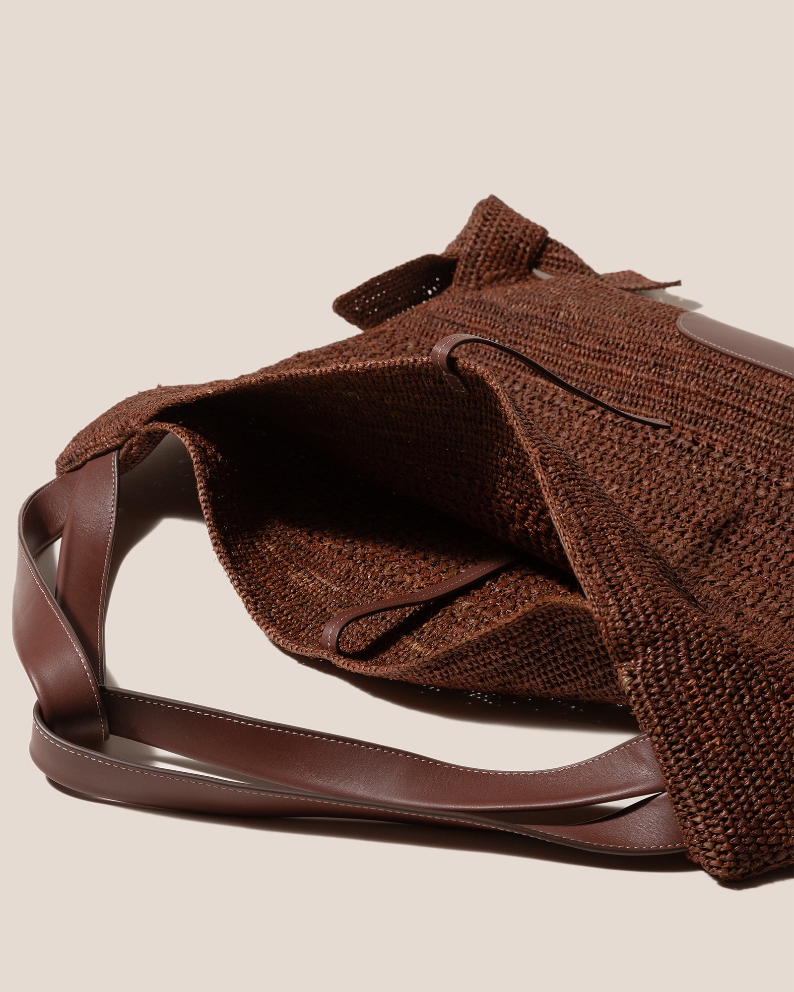 Hereu CADOR - Slouchy Crocheted Raffia Shoulder Bag