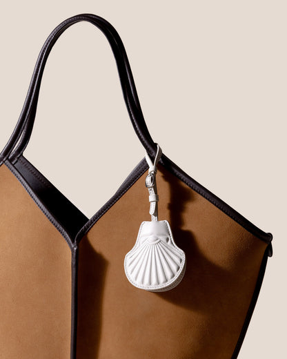 Hereu PETXINA - Embossed Leather Charm